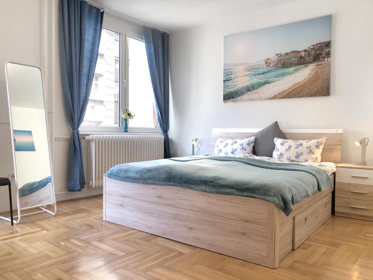 Castle Corner Apartment Budapest Eksteriør billede